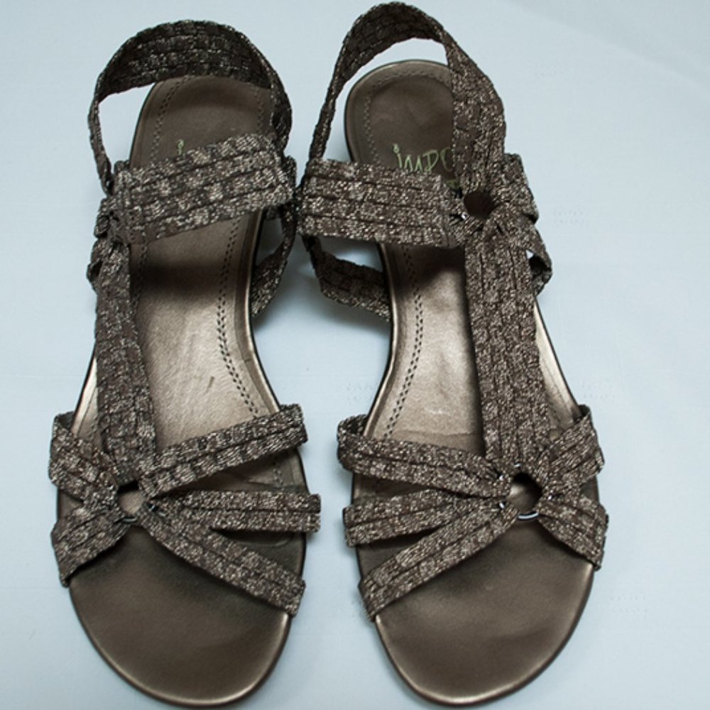 Gold Metallic Sandals with Stretchy Straps